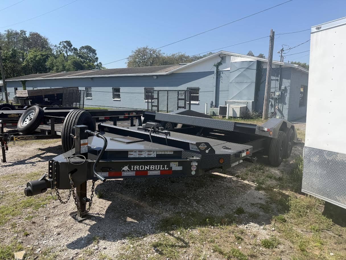 20' Tilt Trailer thumbnail 2